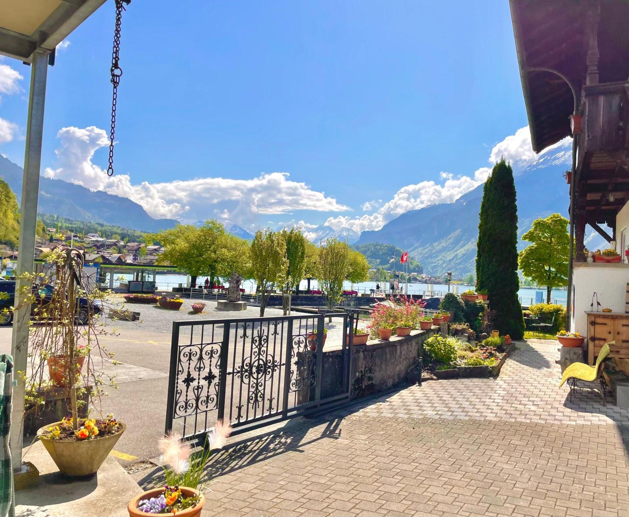 Romantic Lake & Mountain Apartment Pure Swissness Brienz  Bagian luar foto