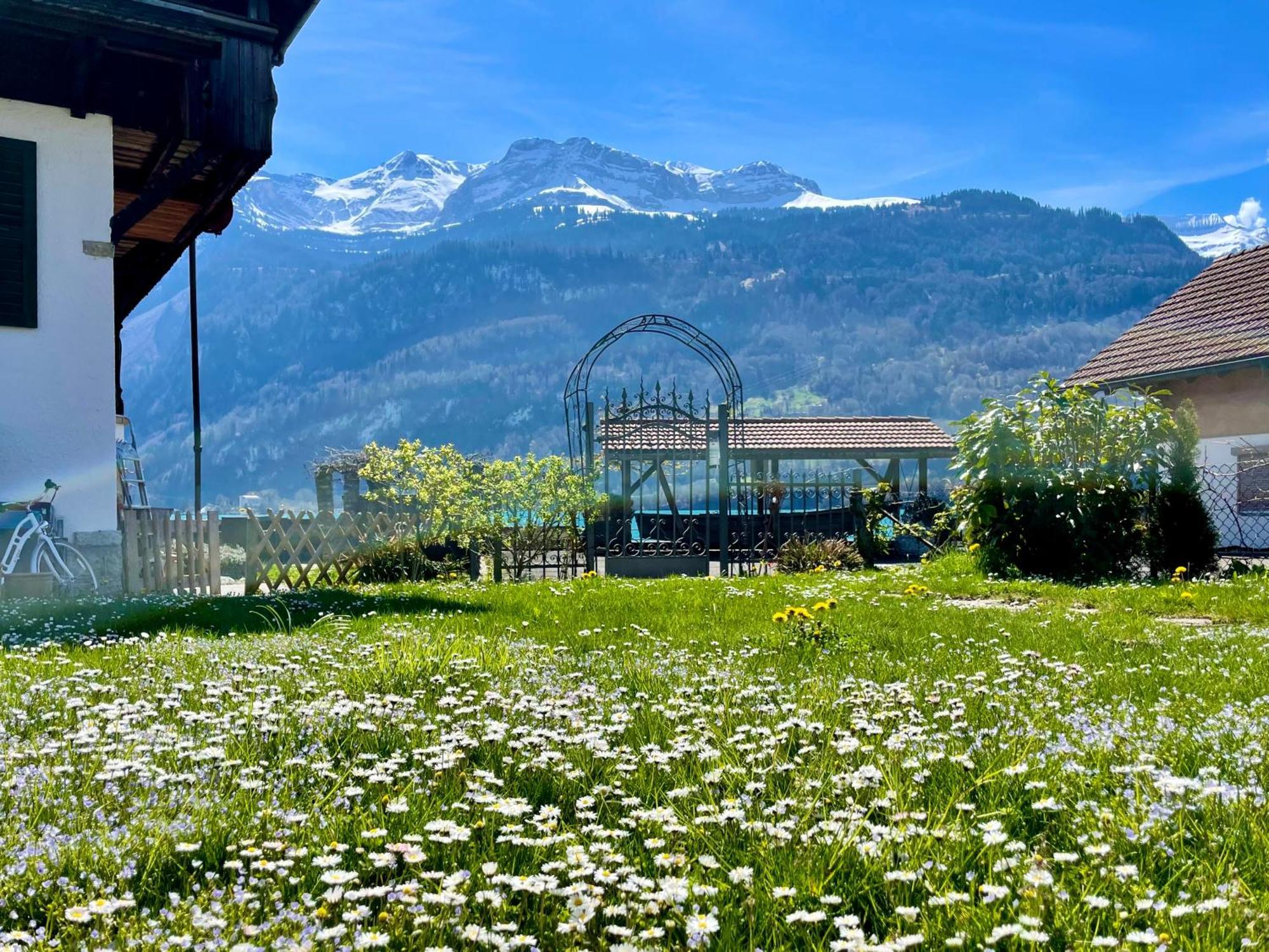 Romantic Lake & Mountain Apartment Pure Swissness Brienz  Bagian luar foto